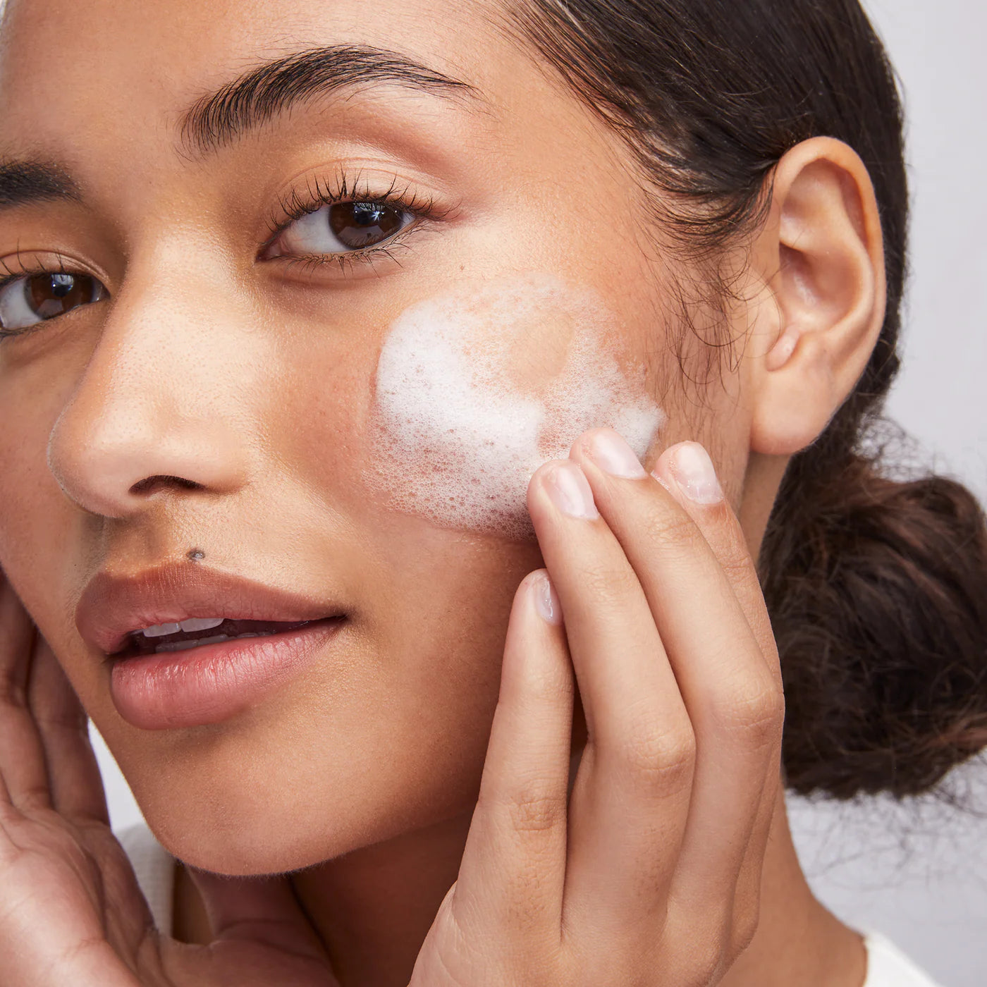 COLORESCIENCE Barrier pro™ 1-Step cleanser